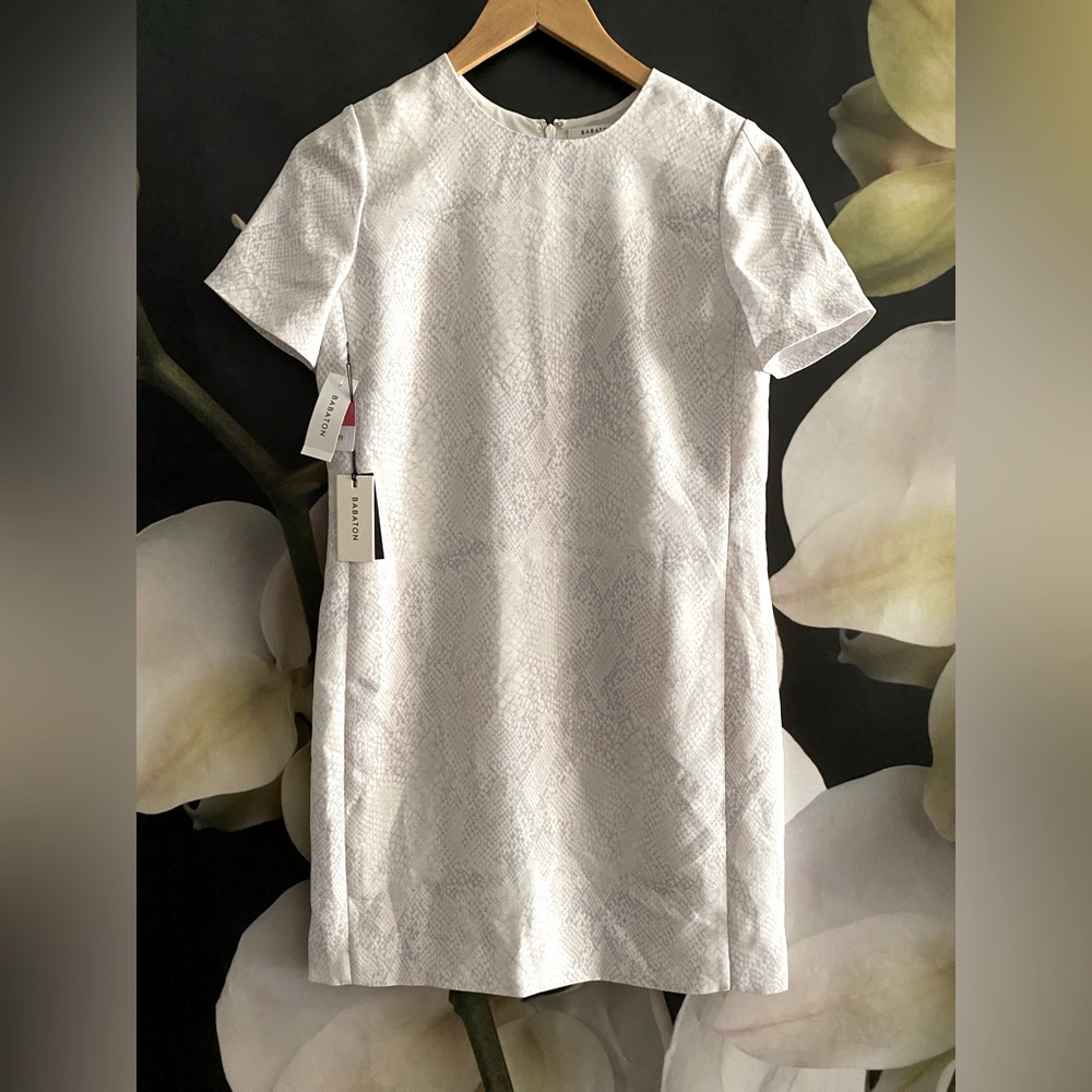 BNWT Babaton size 0 mini shift dress in grey and white python pattern